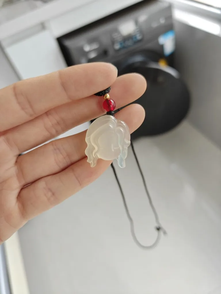 Buyer photo from M***