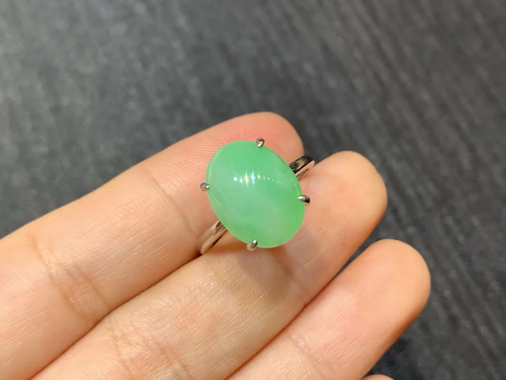 Icy Vivid Green Natural Jadeite Cabochon Ring — S925 Silver · No. EFFA (photo 2)