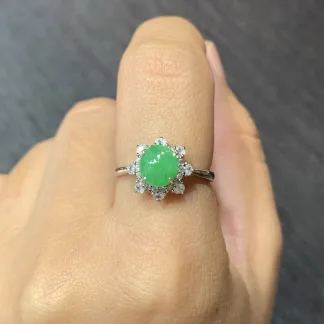 Icy Vivid Green Cabochon Natural Jadeite Three-Piece Cabochon Set — S925 Silver · No. EEF9 (photo 5)
