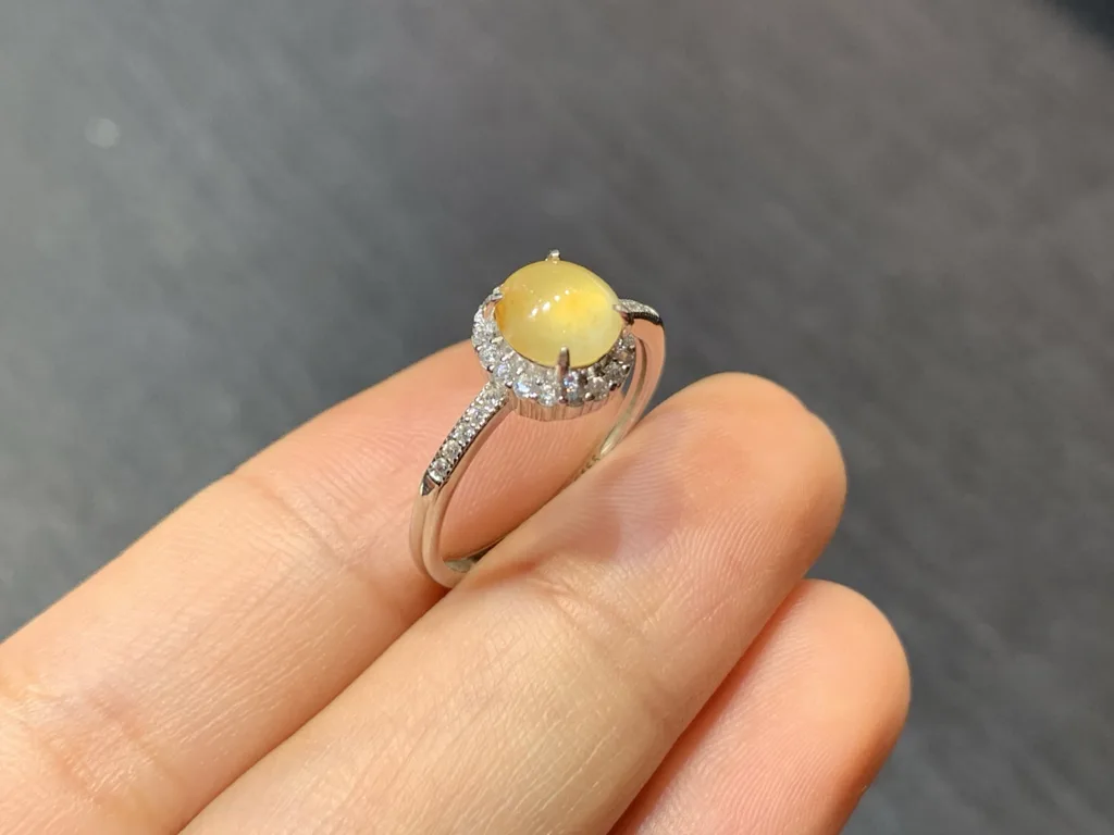 High-Icy Honey Yellow Natural Jadeite Cabochon Ring — S925 Silver · No. 3839 (photo 4)