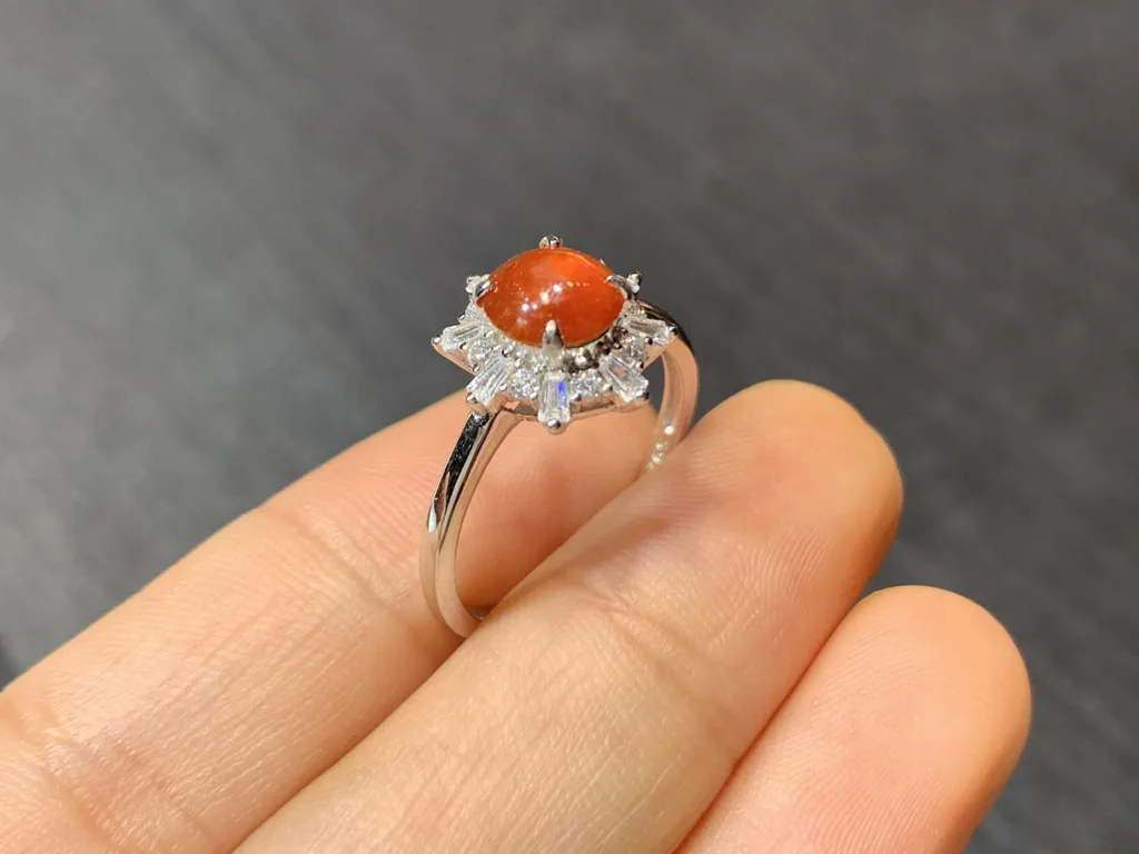 High-Icy Russet Red Natural Jadeite Cabochon Ring — S925 Silver · No. 19B9 (photo 4)