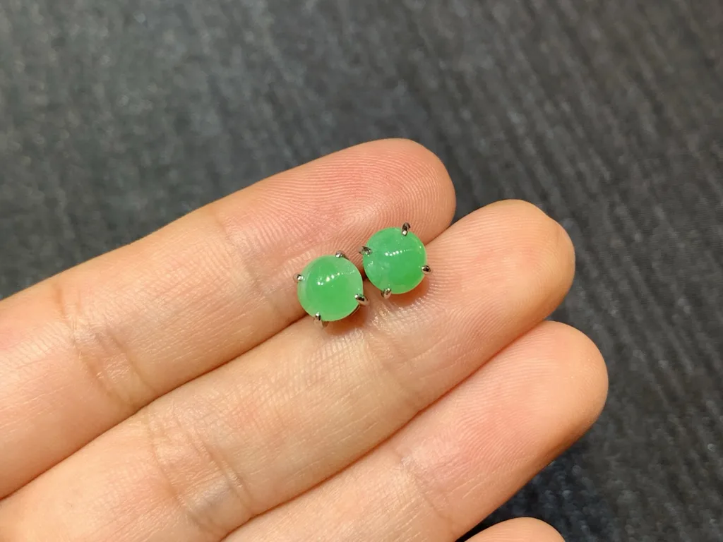 Icy Vivid Green Natural Jadeite Cabochon Stud Earrings — S925 Silver · No. 0D97 (photo 2)