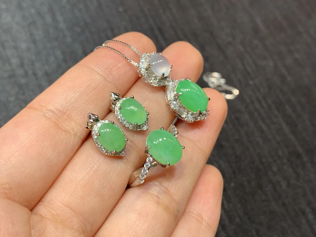Icy Vivid Green Cabochon Natural Jadeite Three-Piece Cabochon Set — S925 Silver · No. BF1E (photo 4)
