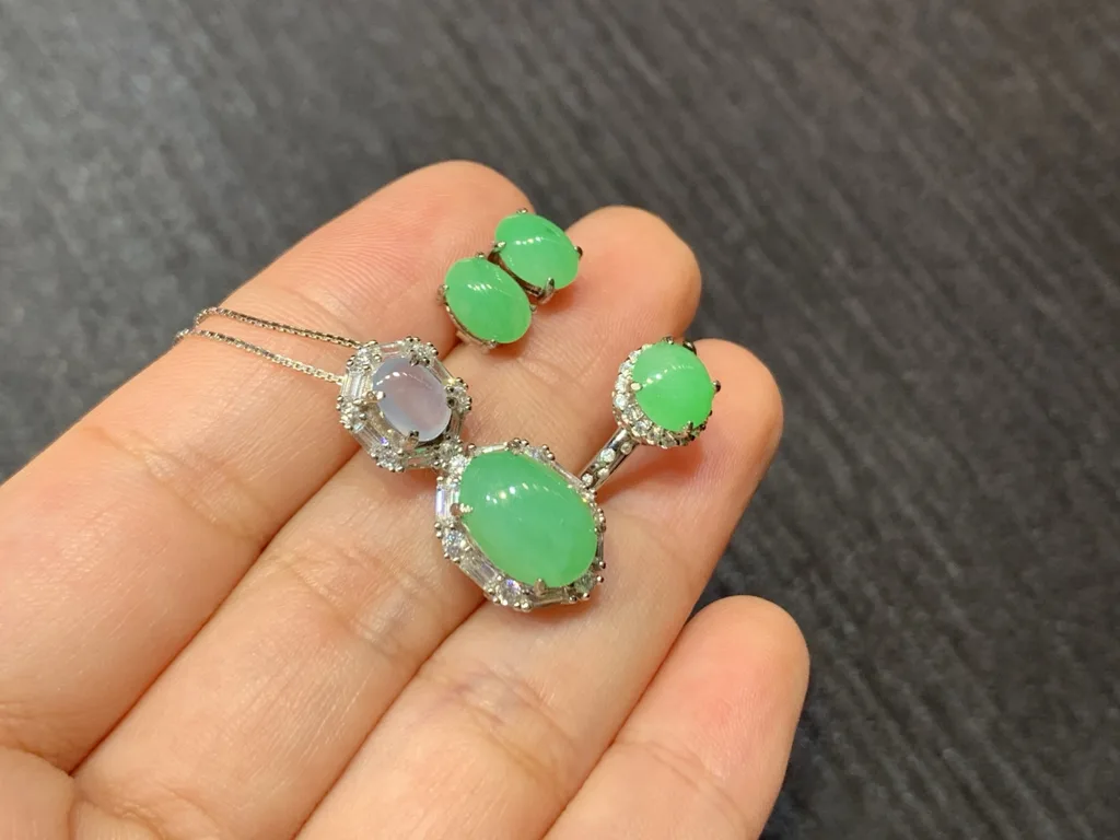 Icy Vivid Green Cabochon Natural Jadeite Three-Piece Cabochon Set — S925 Silver · No. 3B36 (photo 4)