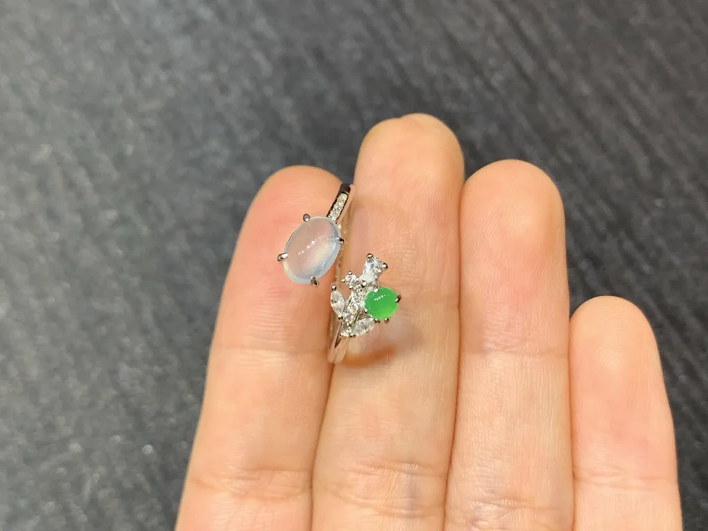 High-Icy Glowing White and Green Natural Jadeite Cabochon Ring — S925 Silver · No. F824 (photo 3)