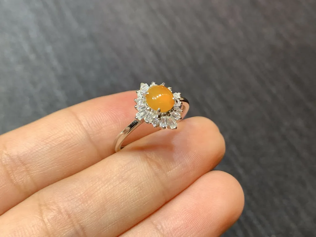 High-Icy Honey Yellow Natural Jadeite Cabochon Ring — S925 Silver · No. F1C5 (photo 4)