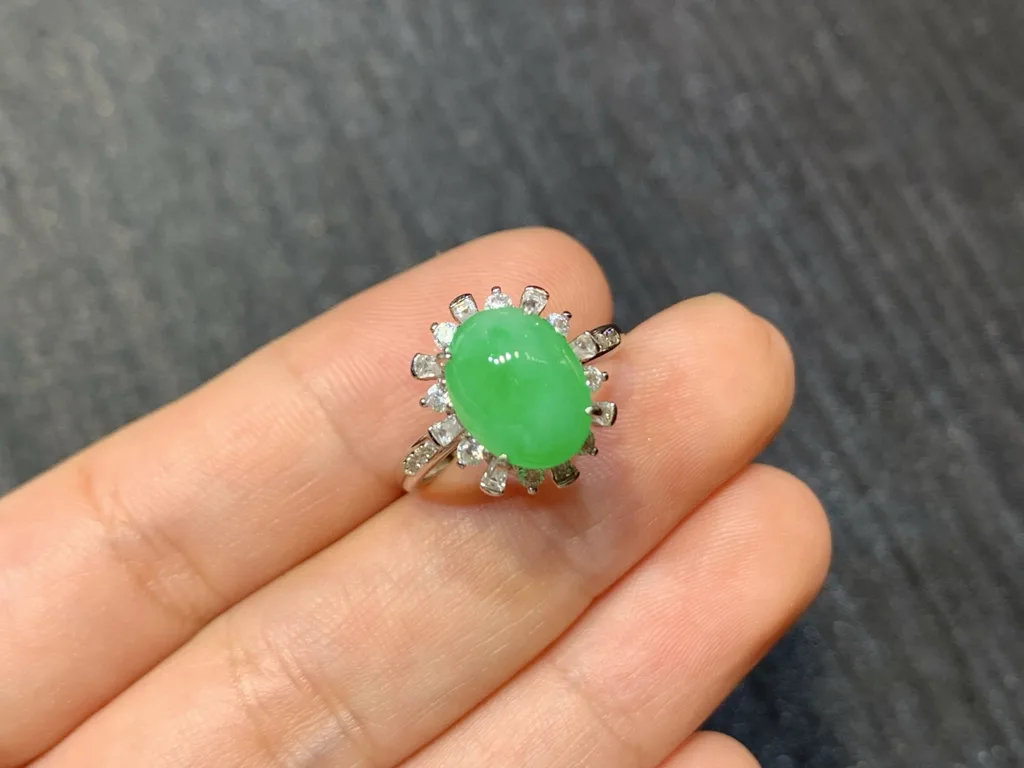Icy Vivid Green Natural Jadeite Cabochon Ring — S925 Silver · No. D05F (photo 2)