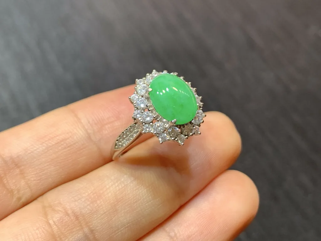 Icy Vivid Green Natural Jadeite Cabochon Ring — S925 Silver · No. D006 (photo 4)