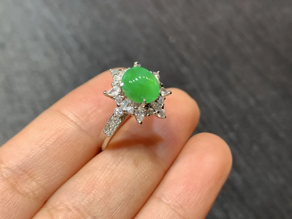 Icy Vivid Green Natural Jadeite Cabochon Ring — S925 Silver · No. 20A6 (photo 4)