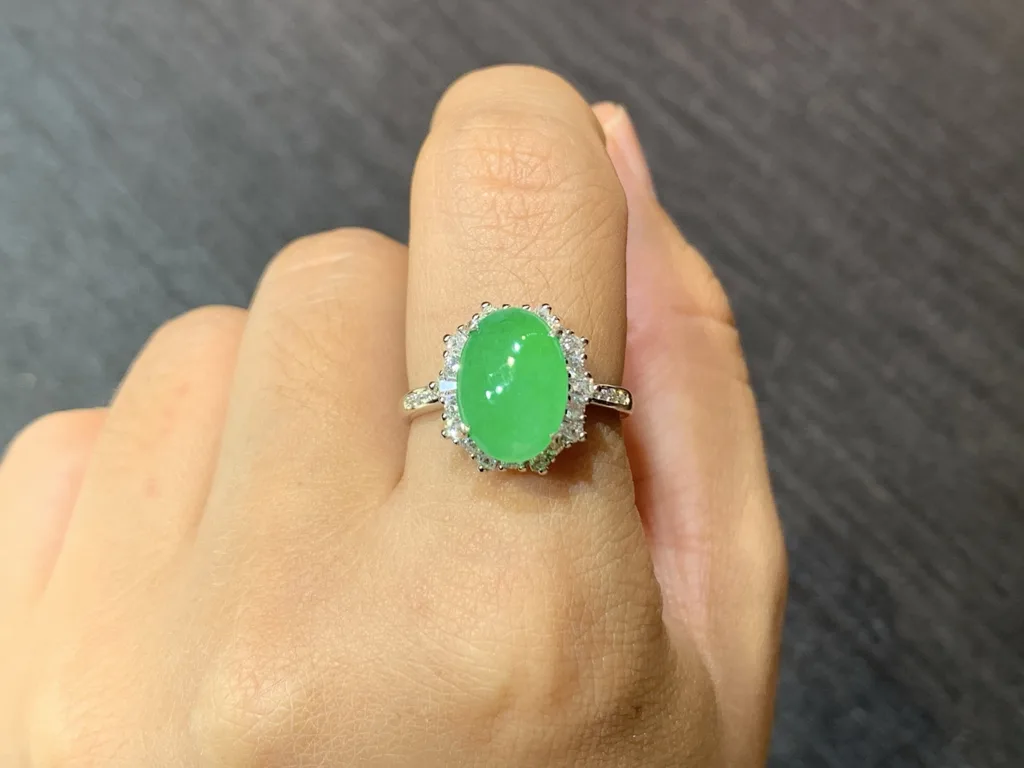 Icy Vivid Green Natural Jadeite Cabochon Ring — S925 Silver · No. 9594 (photo 5)