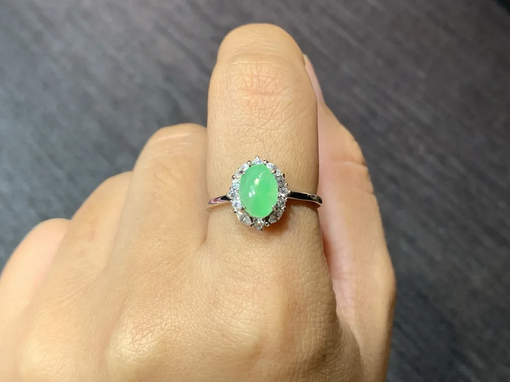 Icy Vivid Green Cabochon Natural Jadeite Three-Piece Cabochon Set — S925 Silver · No. 91D1 (photo 5)
