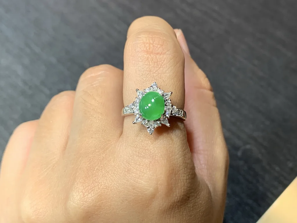 Icy Vivid Green Natural Jadeite Cabochon Ring — S925 Silver · No. 20A6 (photo 5)