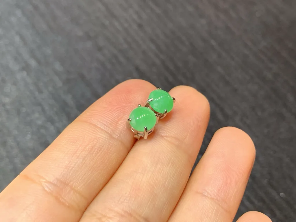 Icy Vivid Green Natural Jadeite Cabochon Stud Earrings — S925 Silver · No. 0D97 (photo 4)