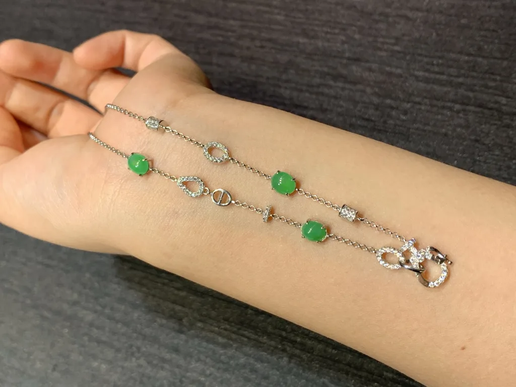 Icy Vivid Green Natural Jadeite Convertible Cabochon Chain — S925 Silver · No. B965 (photo 3)