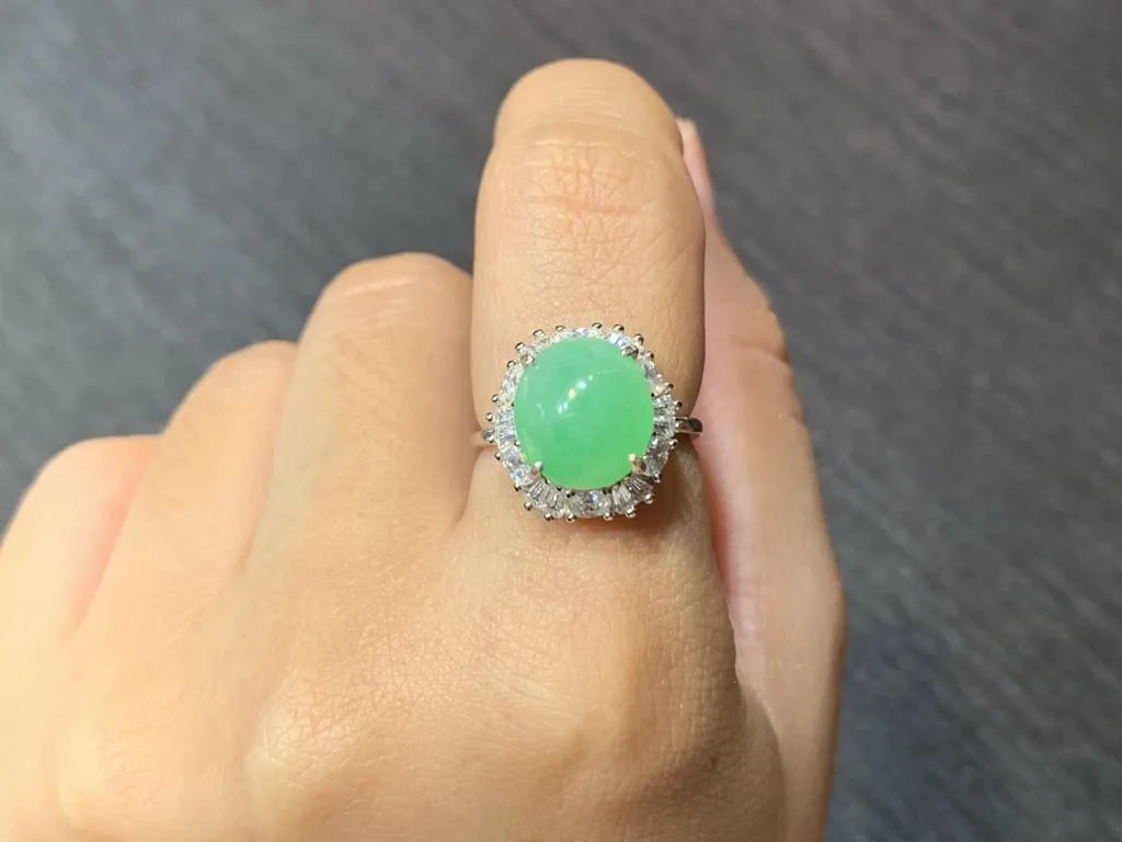 Icy Vivid Green Natural Jadeite Cabochon Ring — S925 Silver · No. 90A9 (photo 5)