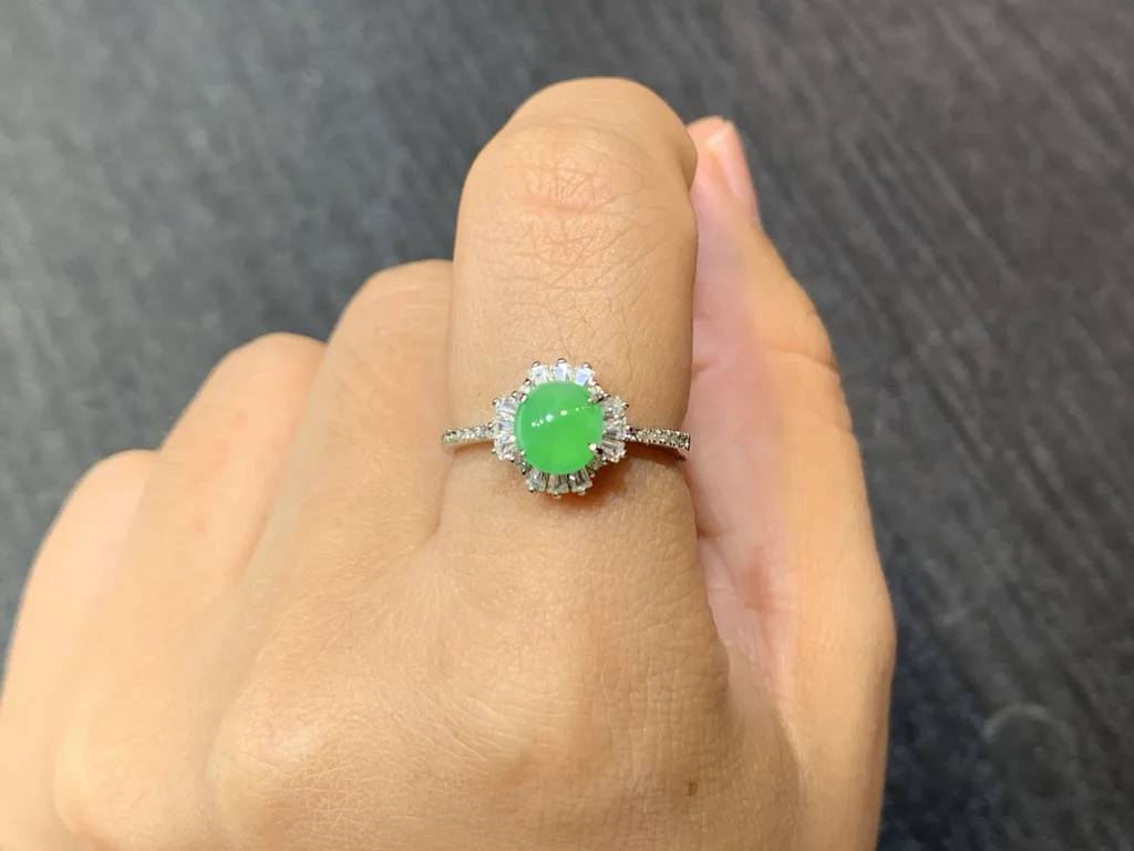 Icy Vivid Green Natural Jadeite Cabochon Ring — S925 Silver · No. CF91 (photo 5)