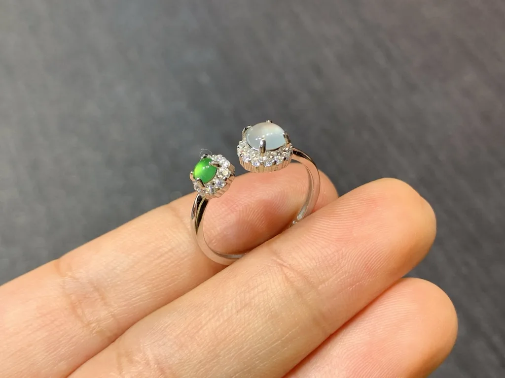 High-Icy White and Green Natural Jadeite Cabochon Ring — S925 Silver · No. 8823 (photo 3)
