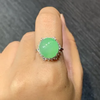 Icy Vivid-Green Natural Jadeite Cabochon Ring — S925 Silver · No. A668