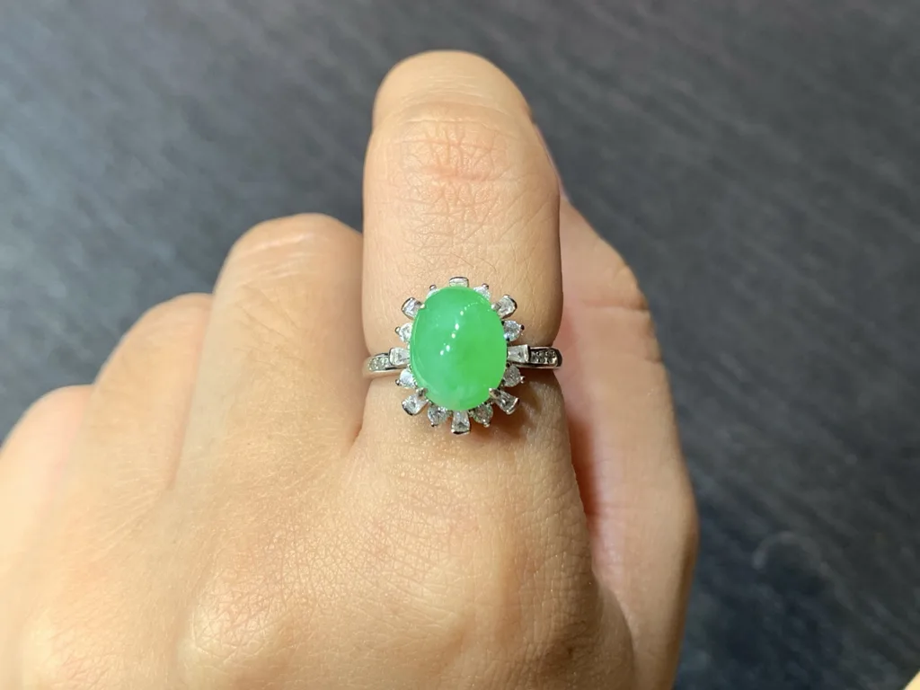 Icy Vivid Green Natural Jadeite Cabochon Ring — S925 Silver · No. D05F (photo 5)