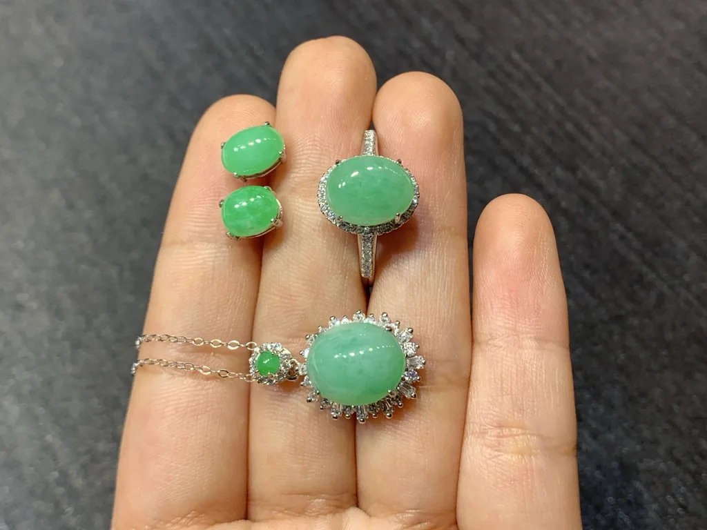 Full Green Natural Jadeite Cabochon Set — S925 Silver · No. 92B5 (photo 2)
