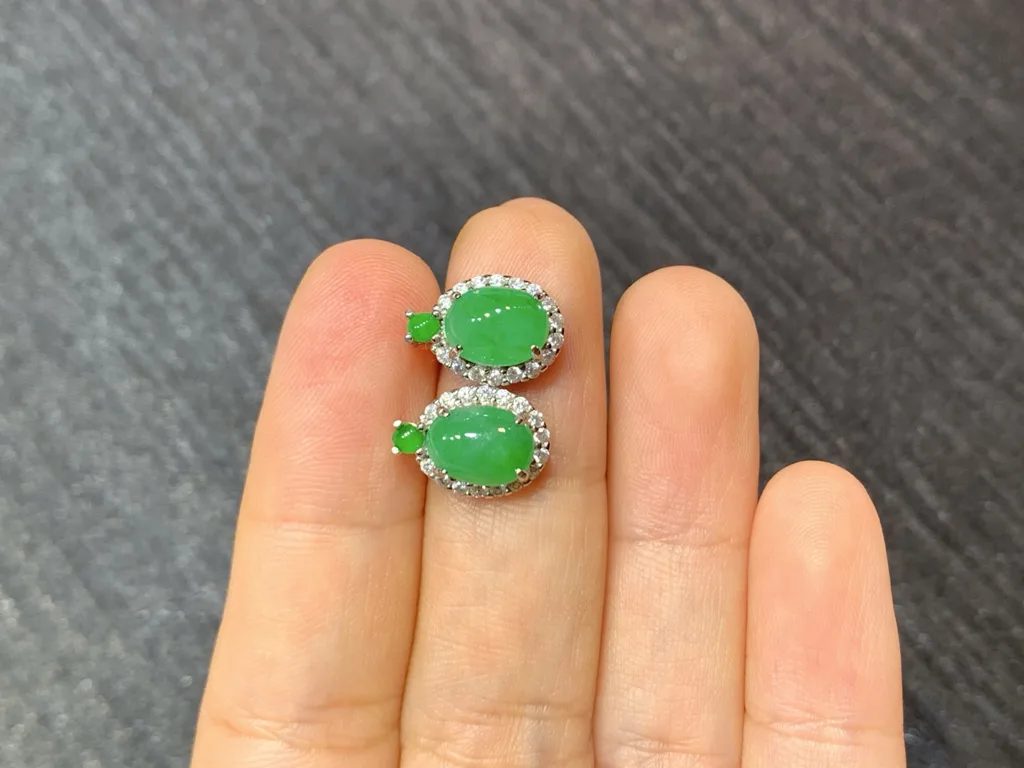 Icy Vivid Green Natural Jadeite Cabochon Stud Earrings — S925 Silver · No. 5A5A (photo 3)