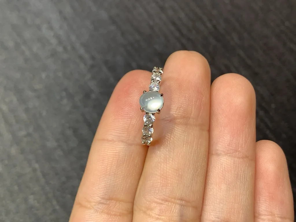 High-Icy Glowing Natural Jadeite Cabochon Ring — S925 Silver · No. 8794 (photo 3)