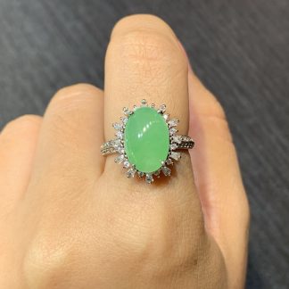 High-Icy Sweet Vivid-Green Cabochon Ring — S925 Silver