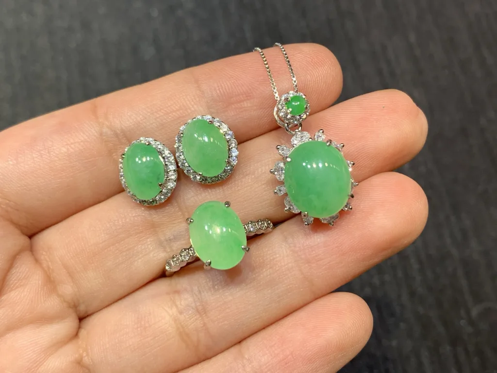 Icy Vivid Green Cabochon Natural Jadeite Three-Piece Cabochon Set — S925 Silver · No. 6AD0 (photo 2)