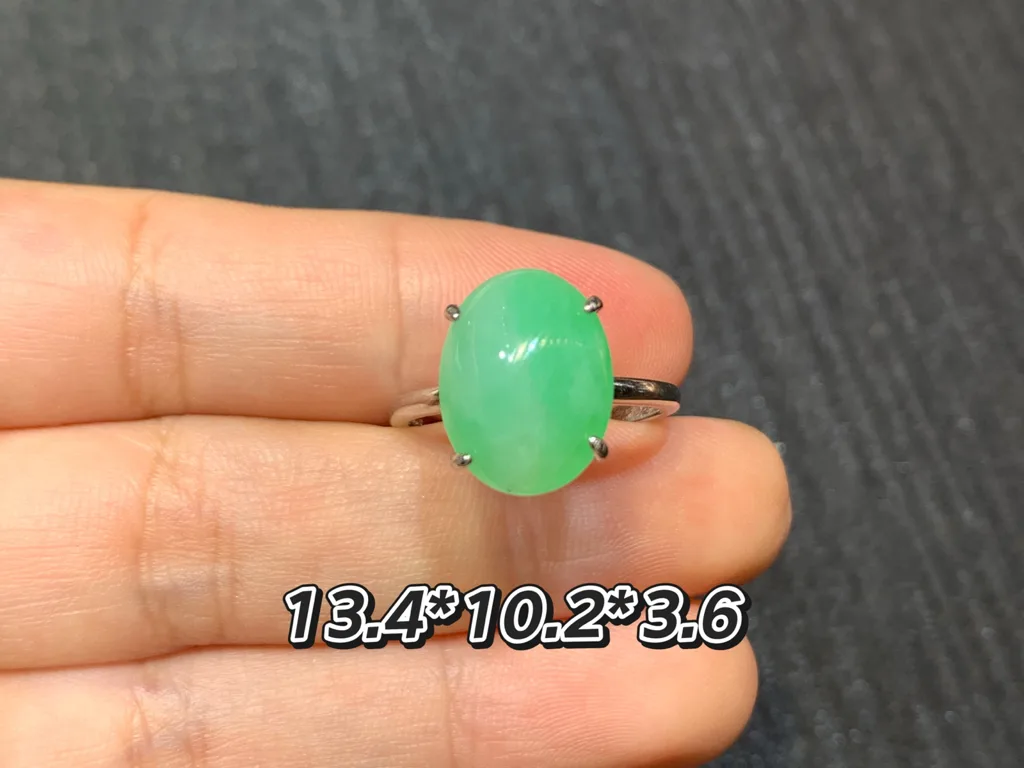 Icy Vivid Green Natural Jadeite Cabochon Ring — S925 Silver · No. EFFA (photo 1)