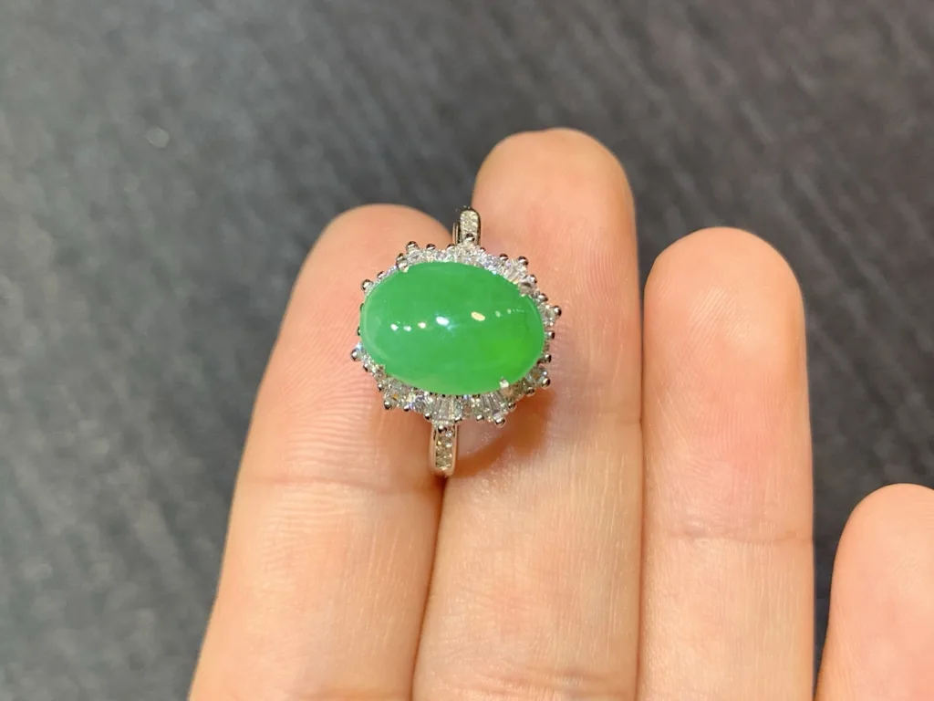 Icy Vivid Green Natural Jadeite Cabochon Ring — S925 Silver · No. 9594 (photo 3)