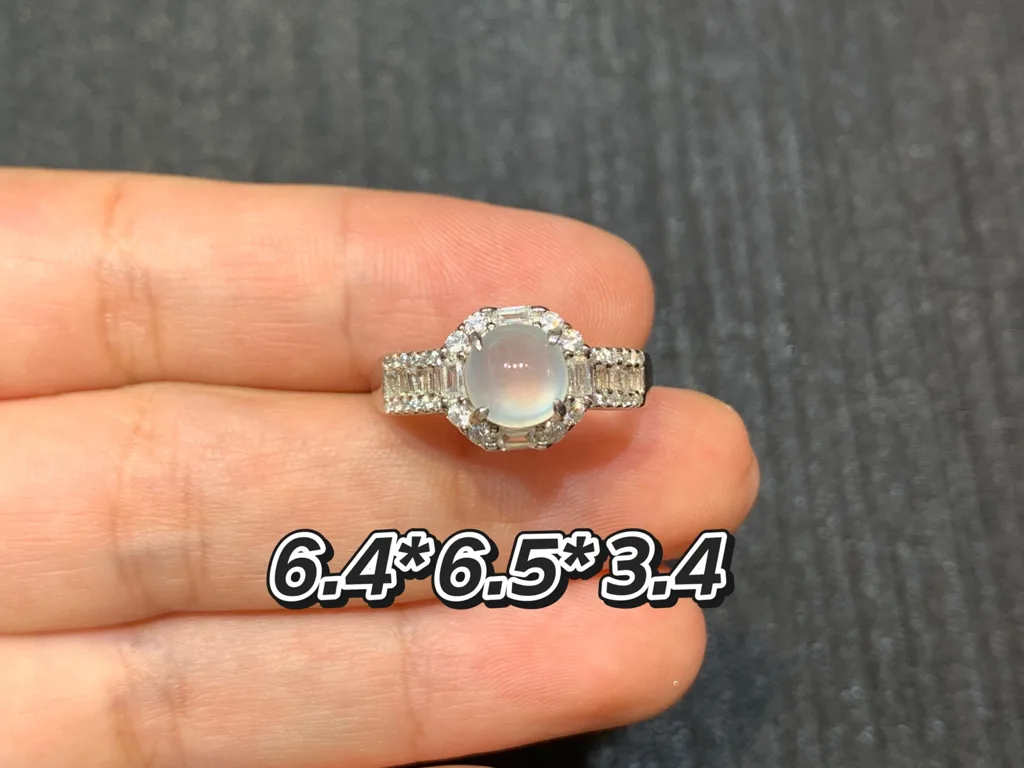冰荧光天然翡翠蛋面戒指 S925 银 · 编号 CFCF（图 1）