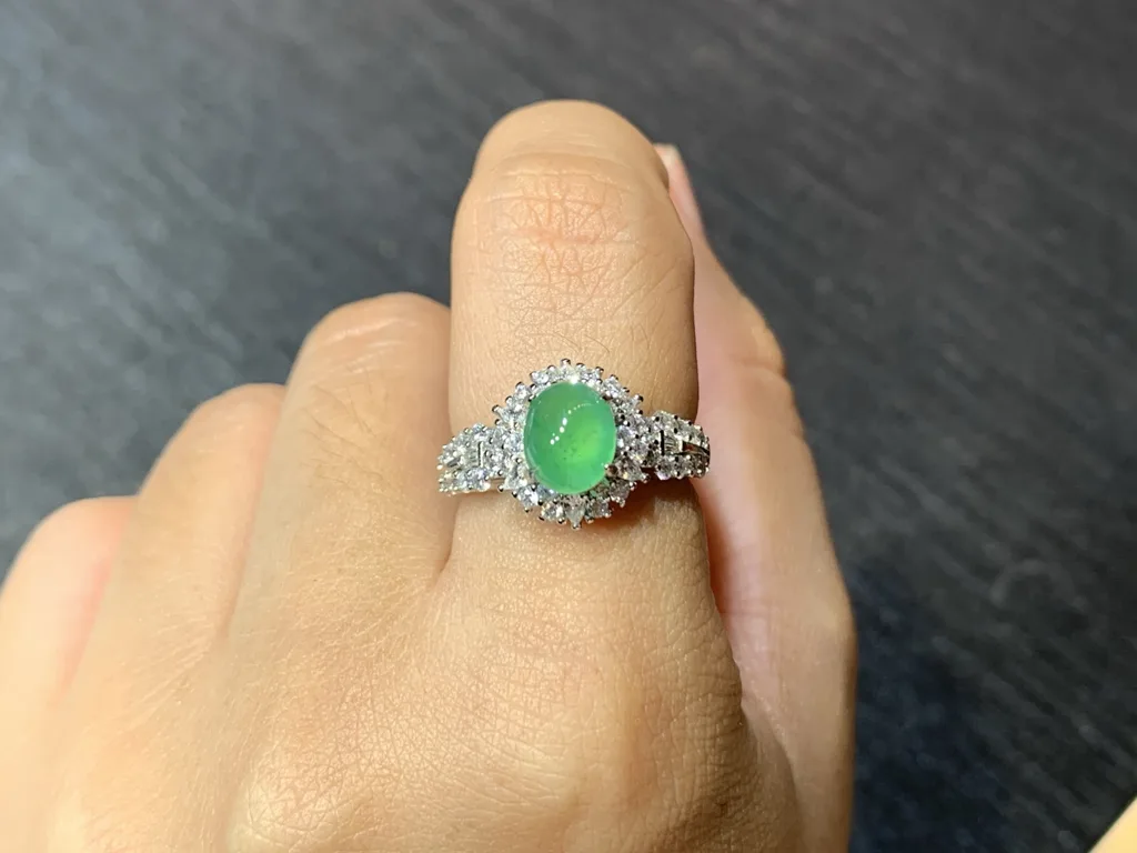 High-Icy Glowing Green Natural Jadeite Cabochon Ring — S925 Silver · No. 96D7 (photo 5)
