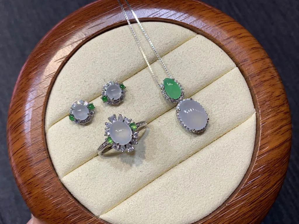 High-Icy Glowing Cabochon Natural Jadeite Three-Piece Cabochon Set — S925 Silver · No. F4A8 (photo 2)