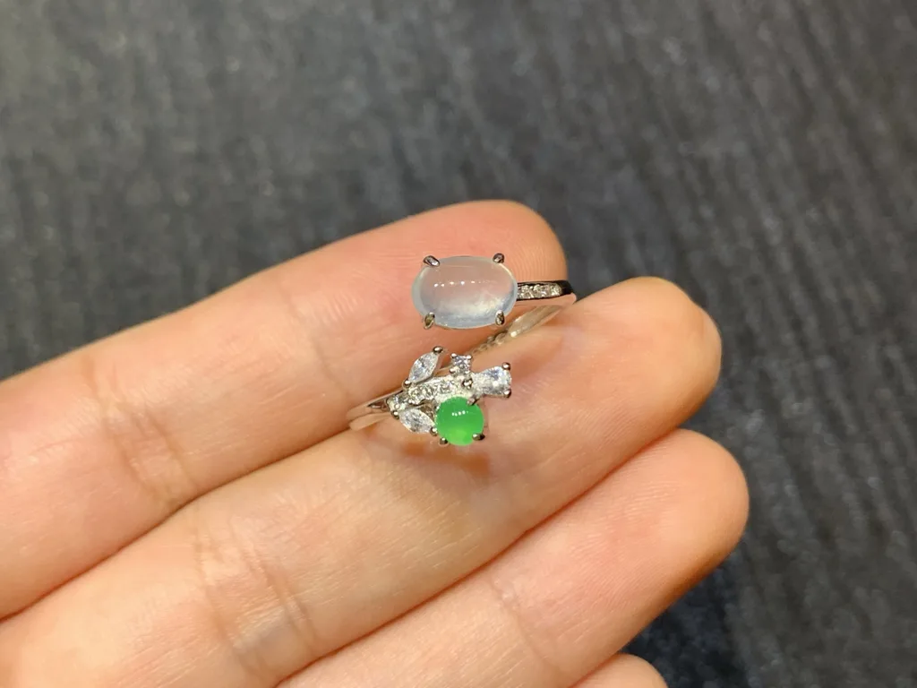 High-Icy Glowing White and Green Natural Jadeite Cabochon Ring — S925 Silver · No. F824 (photo 2)