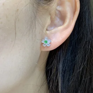 高冰荧光花花天然翡翠蛋面耳钉 S925 银 · 编号 12D3