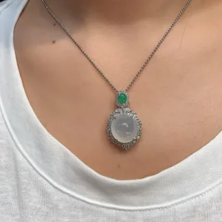 Icy Lustrous Natural Jadeite Cabochon Pendant — S925 Silver · No. 5576