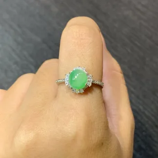 Icy Vivid Green Natural Jadeite Cabochon Ring — S925 Silver · No. FF08