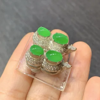 High-Icy Vivid Green Natural Jadeite Cabochon Stud Earrings — Copper Setting · No. 1811
