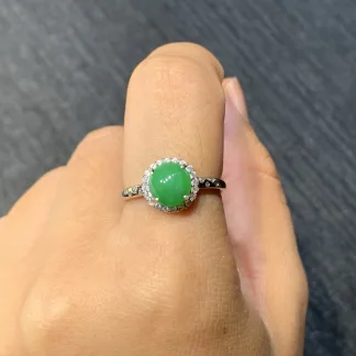 Icy Vivid Green Natural Jadeite Cabochon Ring — S925 Silver · No. 0474
