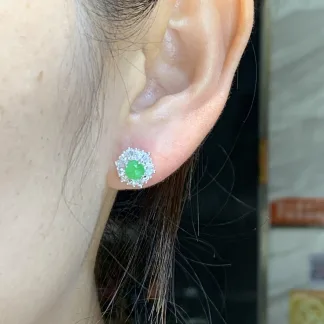 High-Icy Vivid Green Natural Jadeite Cabochon Stud Earrings — S925 Silver · No. 0D59