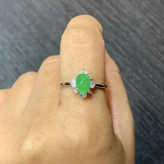 Icy Vivid Green Natural Jadeite Cabochon Ring — S925 Silver · No. 8D4B