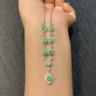 High-Icy Vivid Green Natural Jadeite Cabochon Necklace — S925 Silver · No. E4DF