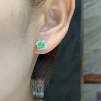 High-Icy Vivid Green Natural Jadeite Cabochon Stud Earrings — S925 Silver · No. EE52