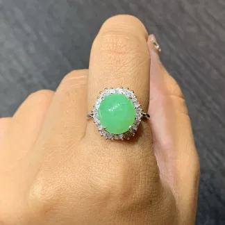 Icy Soft Fresh Green Vivid Green Natural Jadeite Cabochon Ring — S925 Silver · No. CC90