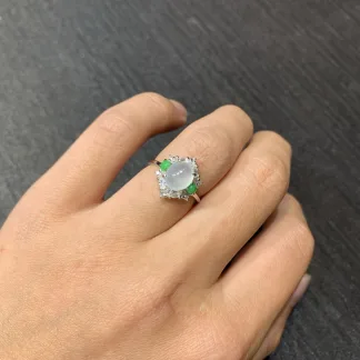 冰种起荧光天然翡翠蛋面戒指 S925 银 · 编号 B2CE
