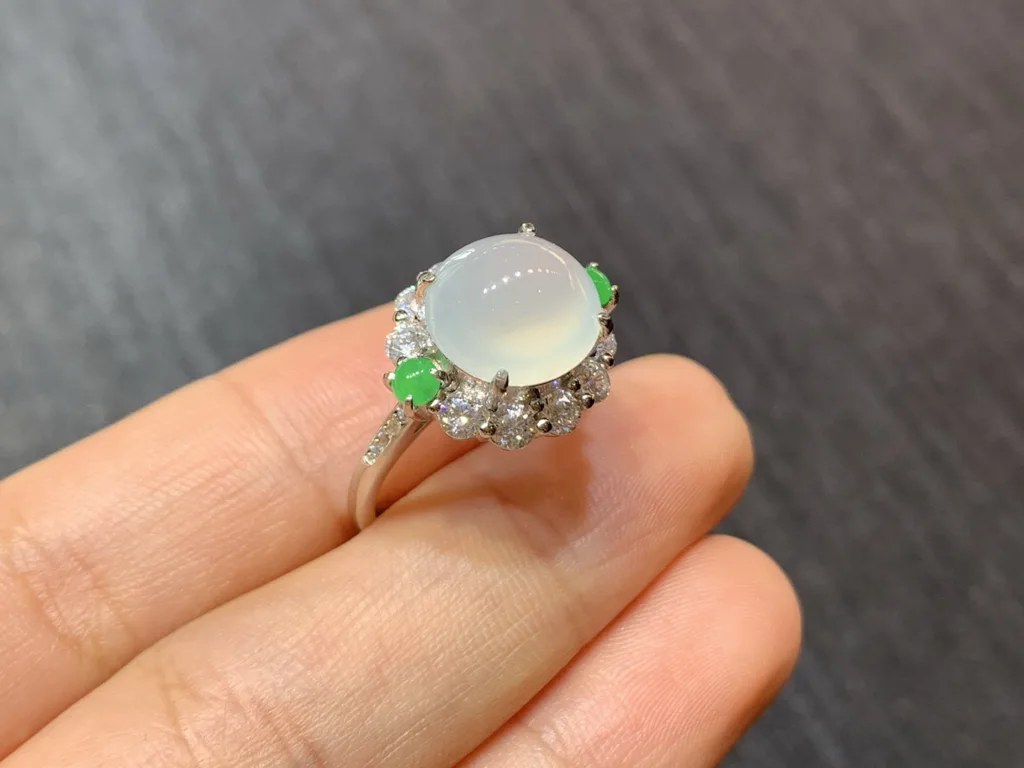 High-Icy Glowing Natural Jadeite Cabochon Ring — S925 Silver · No. 4065 (photo 4)
