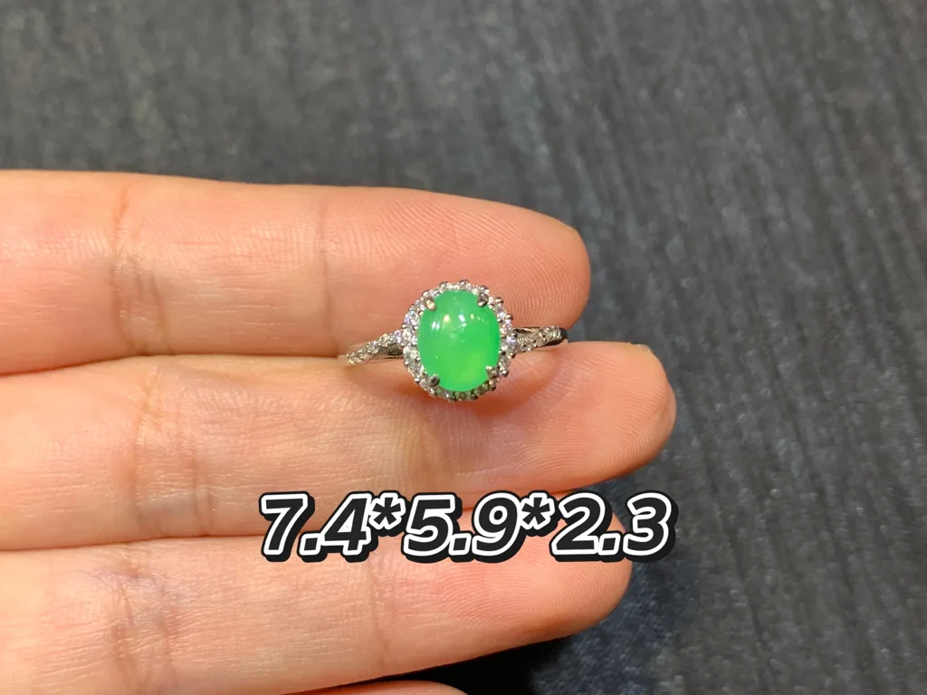 Icy Vivid Green Natural Jadeite Cabochon Ring — S925 Silver · No. 6188 (photo 1)