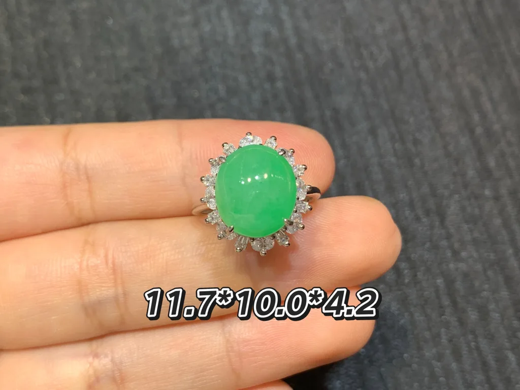 Icy Vivid Green Natural Jadeite Cabochon Ring — S925 Silver · No. 9E48 (photo 1)