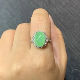 Icy Vivid Green Natural Jadeite Cabochon Ring — S925 Silver · No. 5AAF (photo 5)