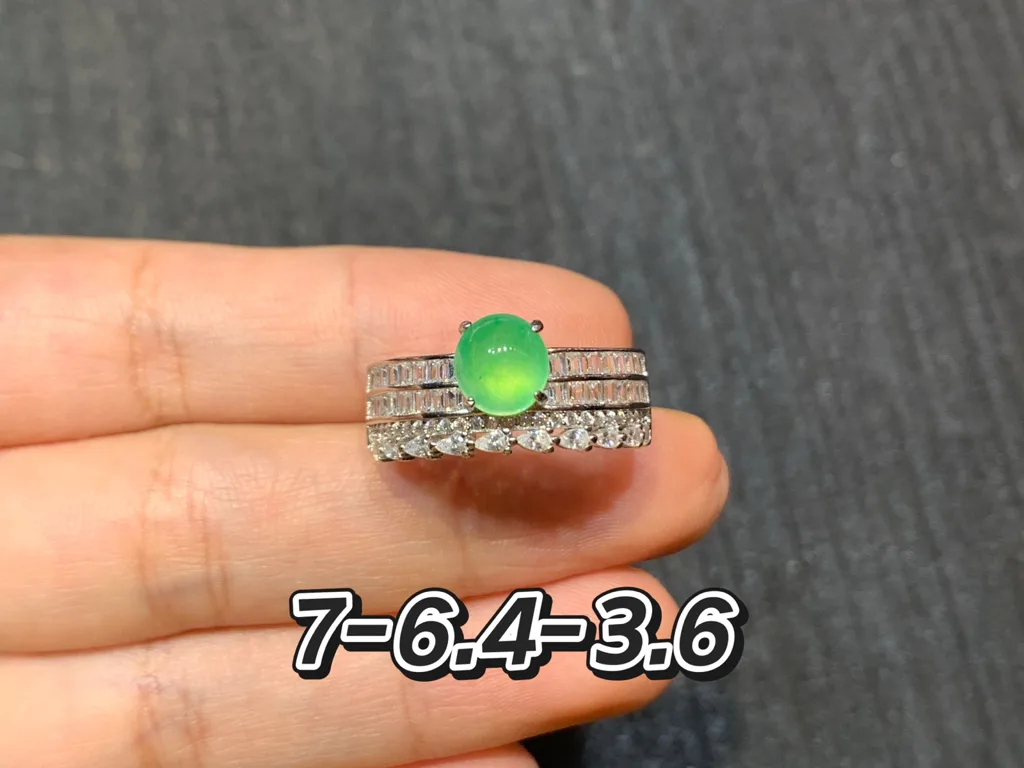 High-Icy Glowing Green Natural Jadeite Cabochon Ring — S925 Silver · No. 8AF4 (photo 1)